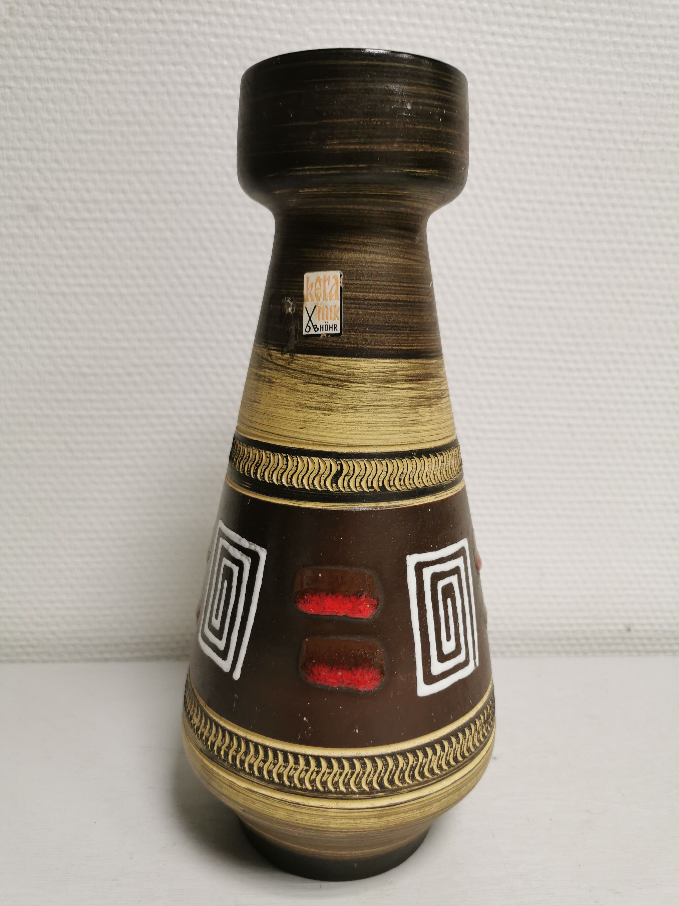 Vase vintage céramique D.B. Höhr Keramik au décor graphique émaillé
