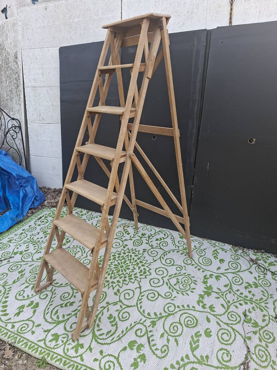 Stepladder