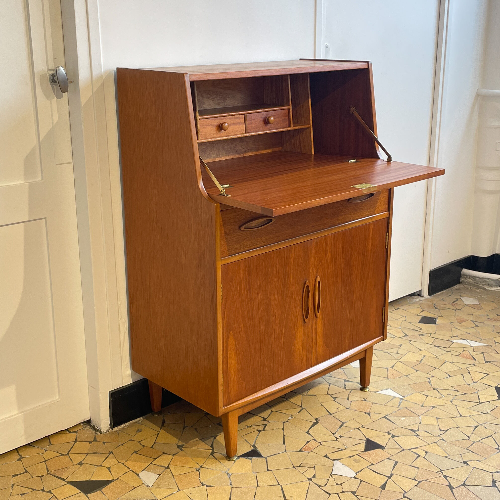 Secretary / Jentic storage