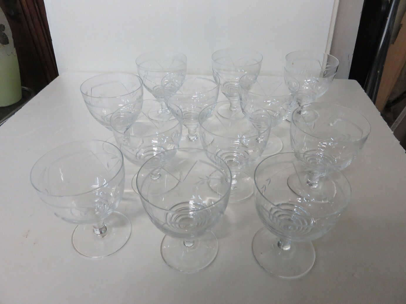 Suite of 12 Art Deco Crystal glasses