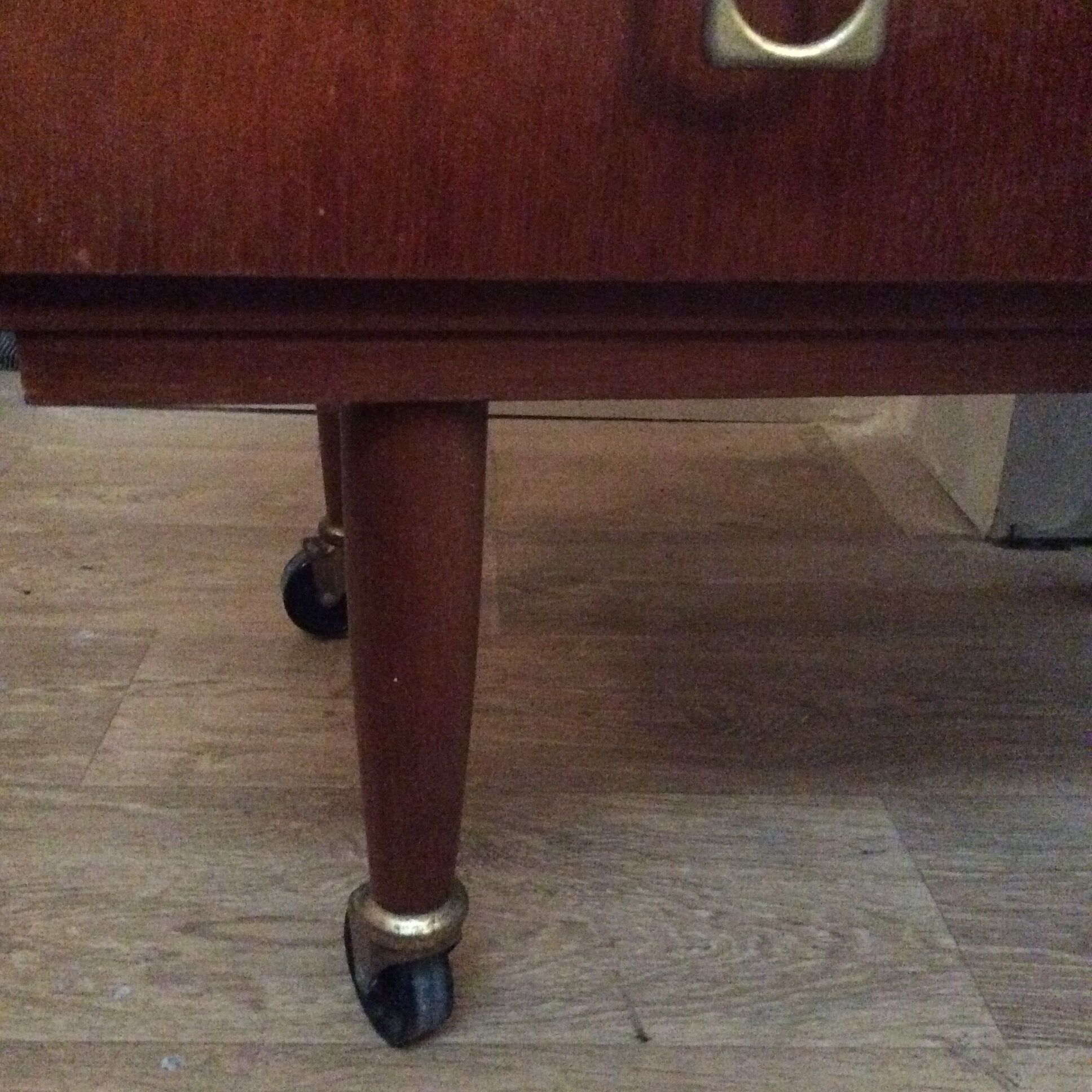 Meuble bar sur roulettes des années 60-70