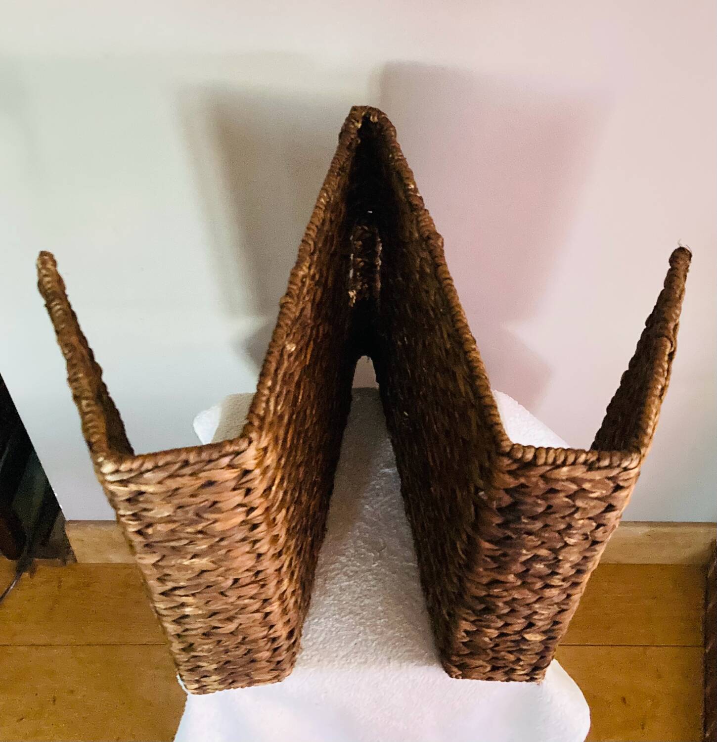Scandinavian magazine rack, 1970s