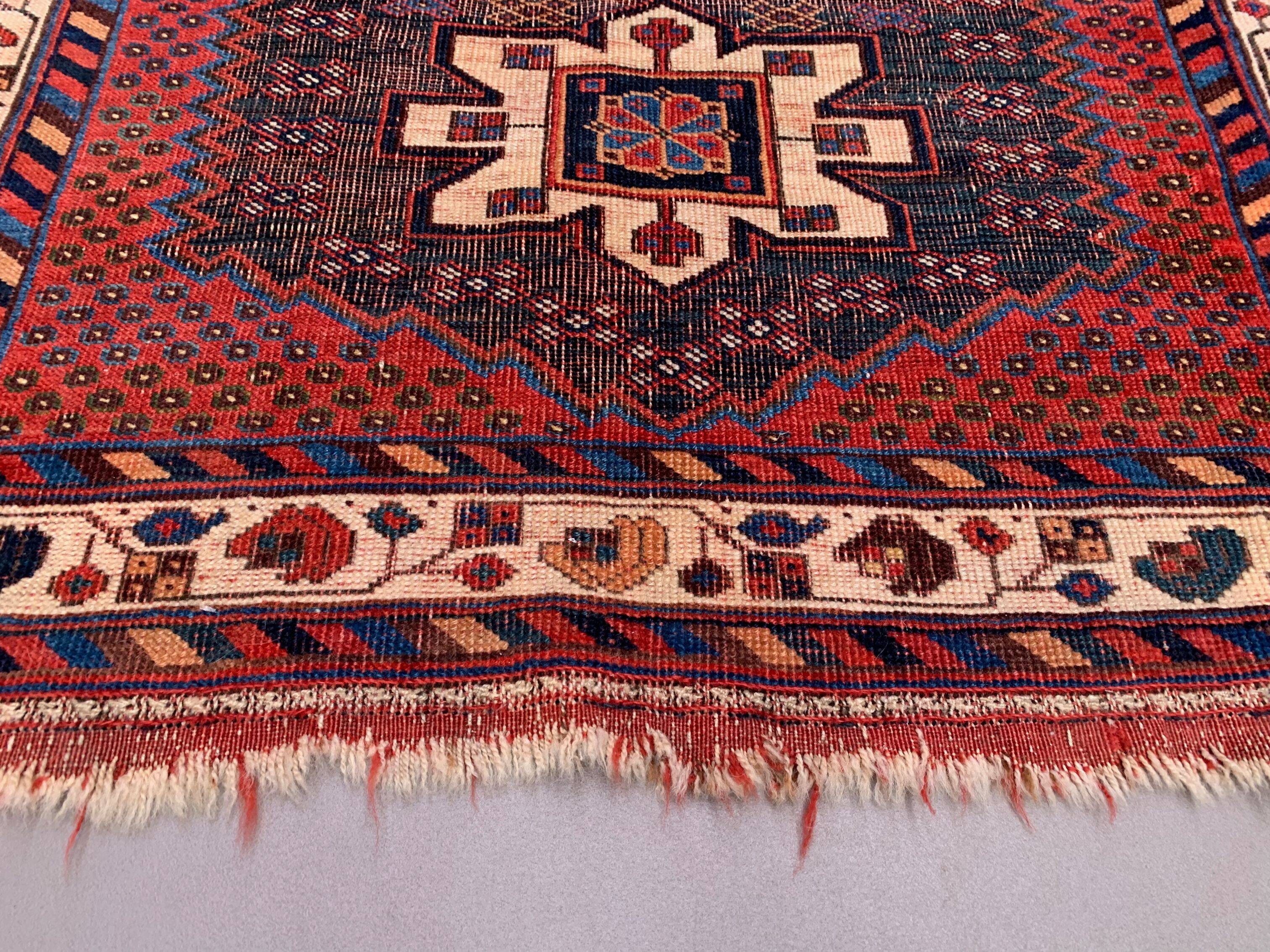 Vintage Kamseh Rug 130x97 cm, small, Tribal oriental Carpet truly Shabby Chic