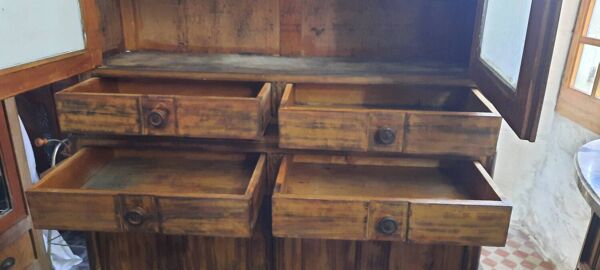 Buffet deux corps vintage