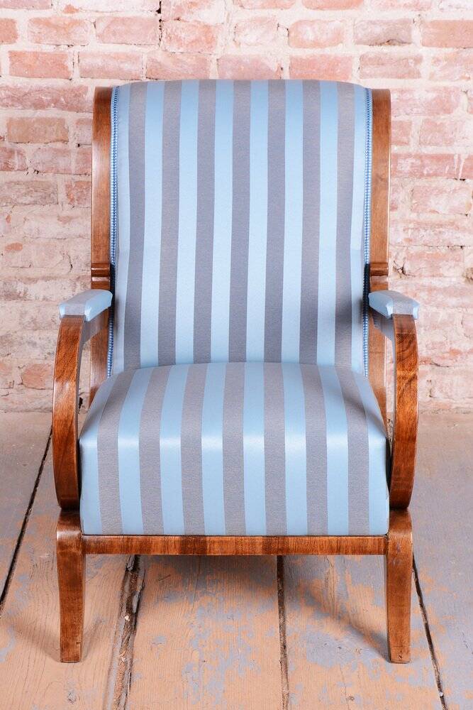 Biedermeier Armchairs in Oak, Spruce and Walnut, Austria, 1830s, Set of 2