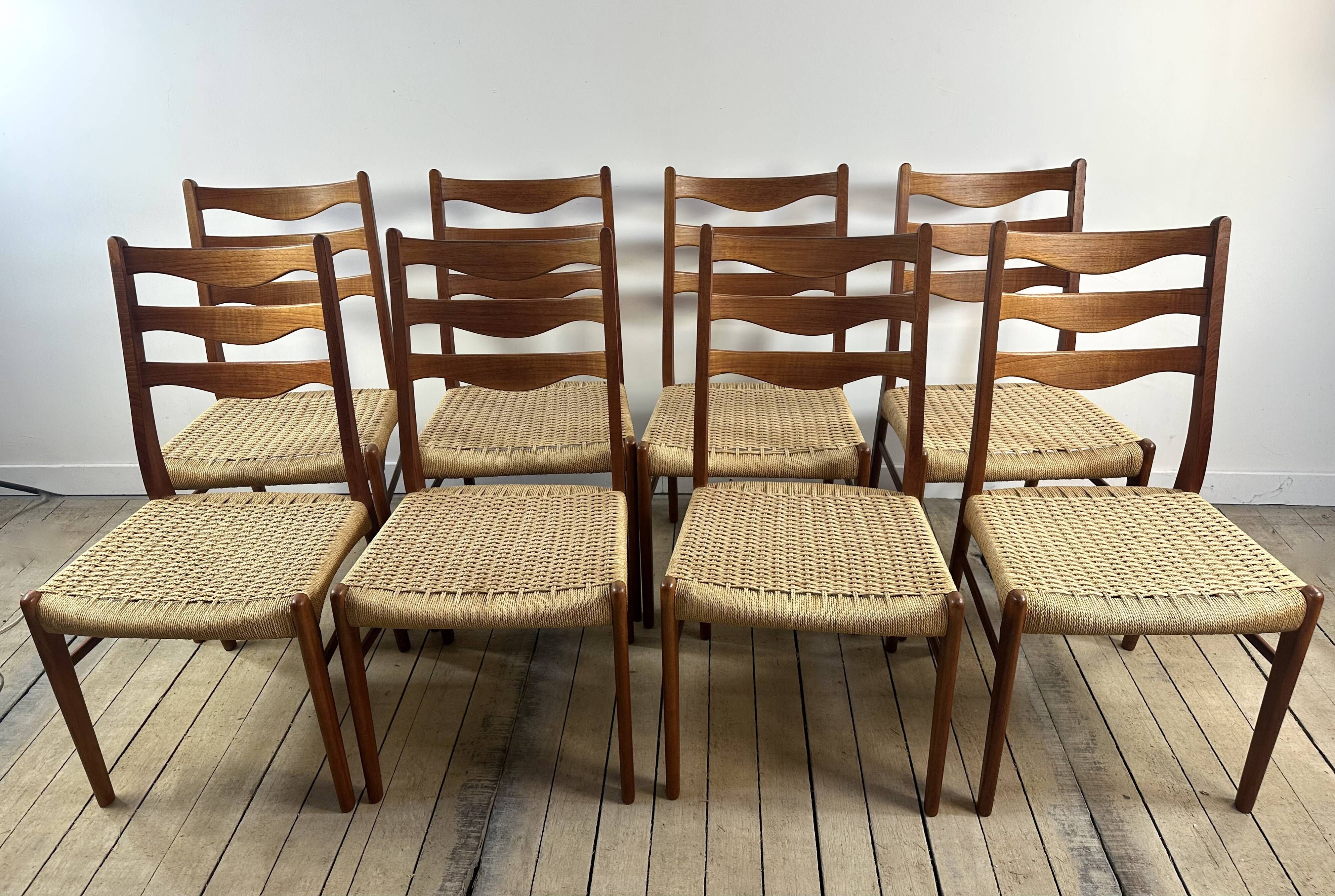 Danish vintage chairs (set of 8) by Arne Wahl Iversen 1960s