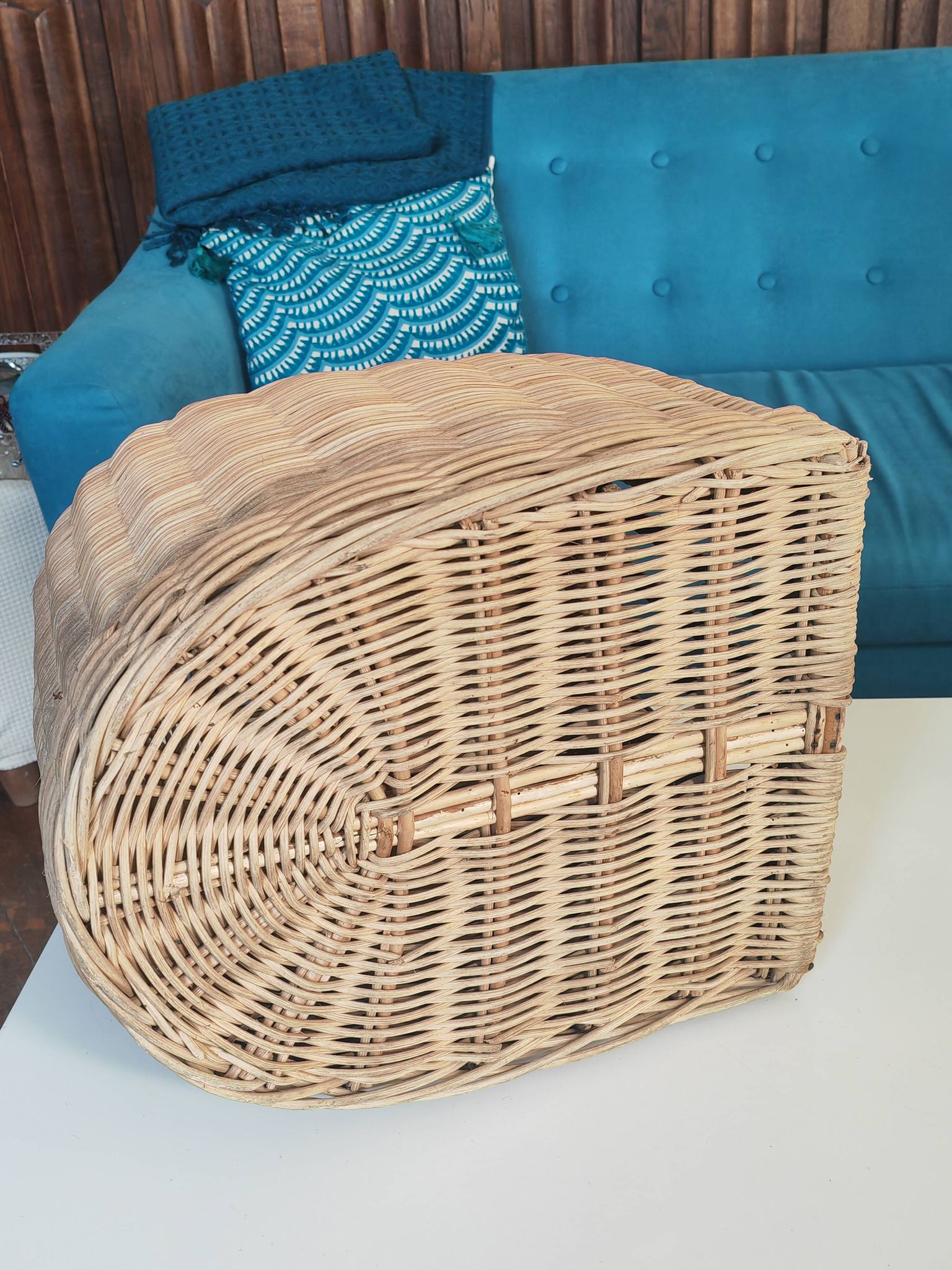 Transport basket