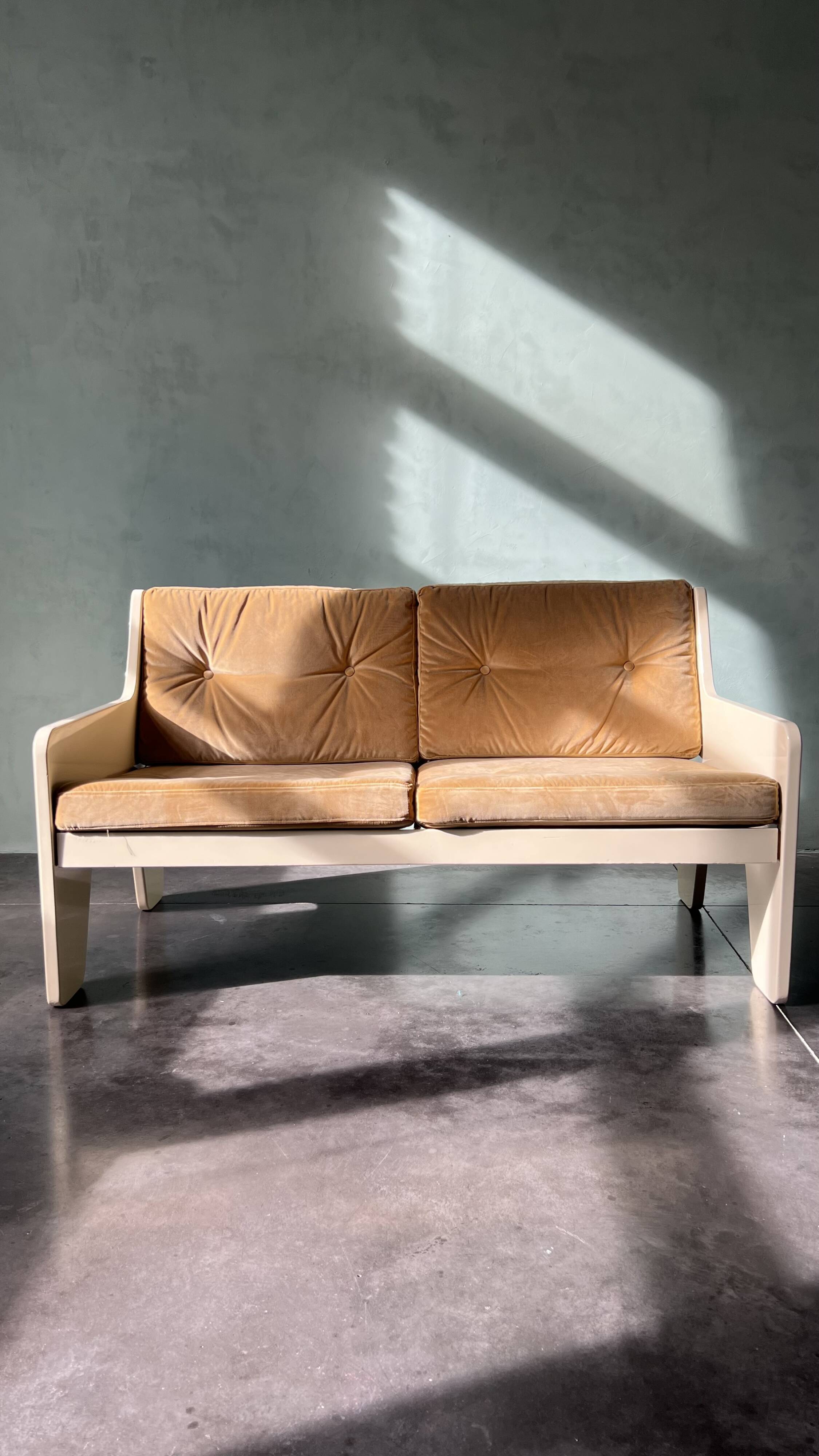 Mid-century 2-seater bench from the 60s