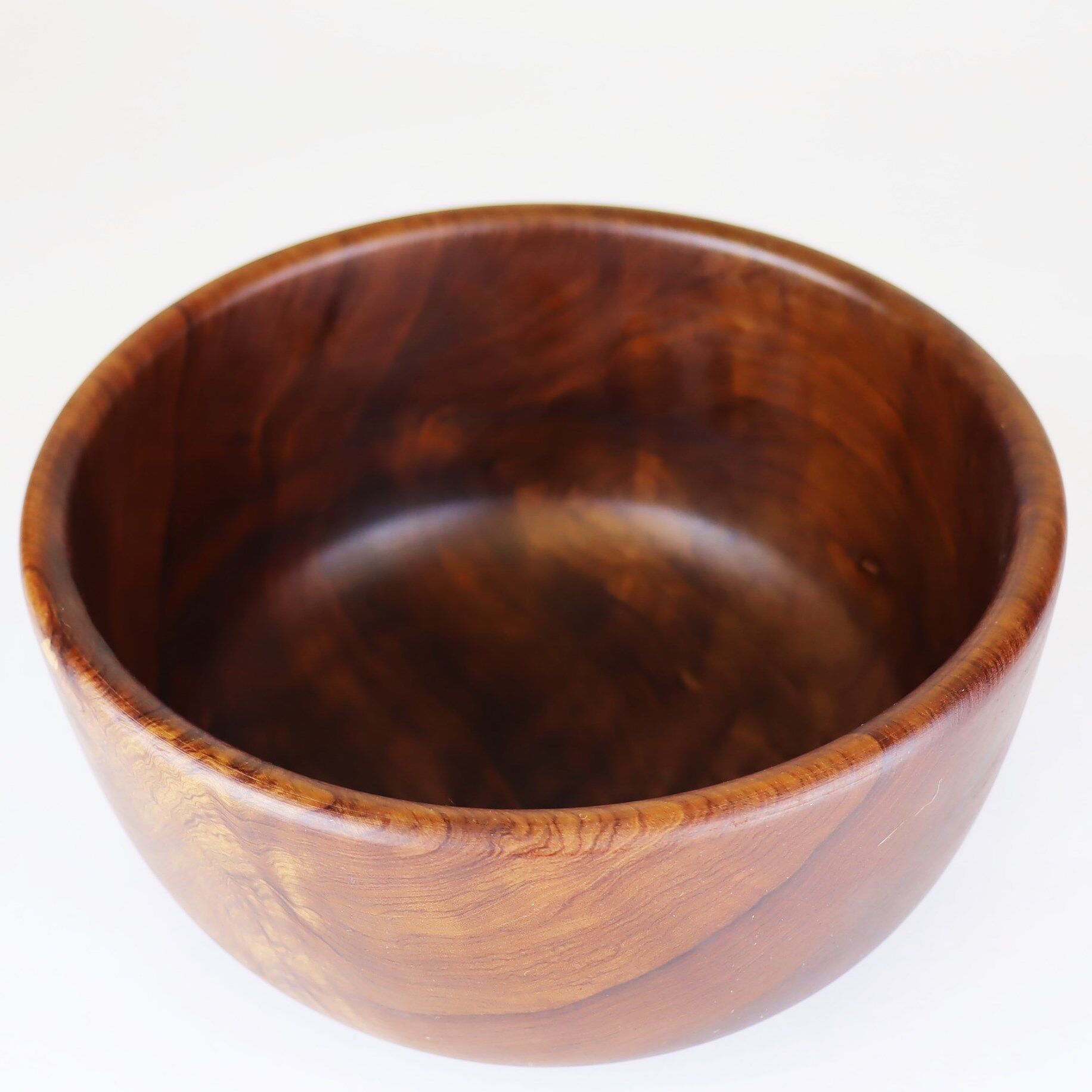 Bol en bois scandinave