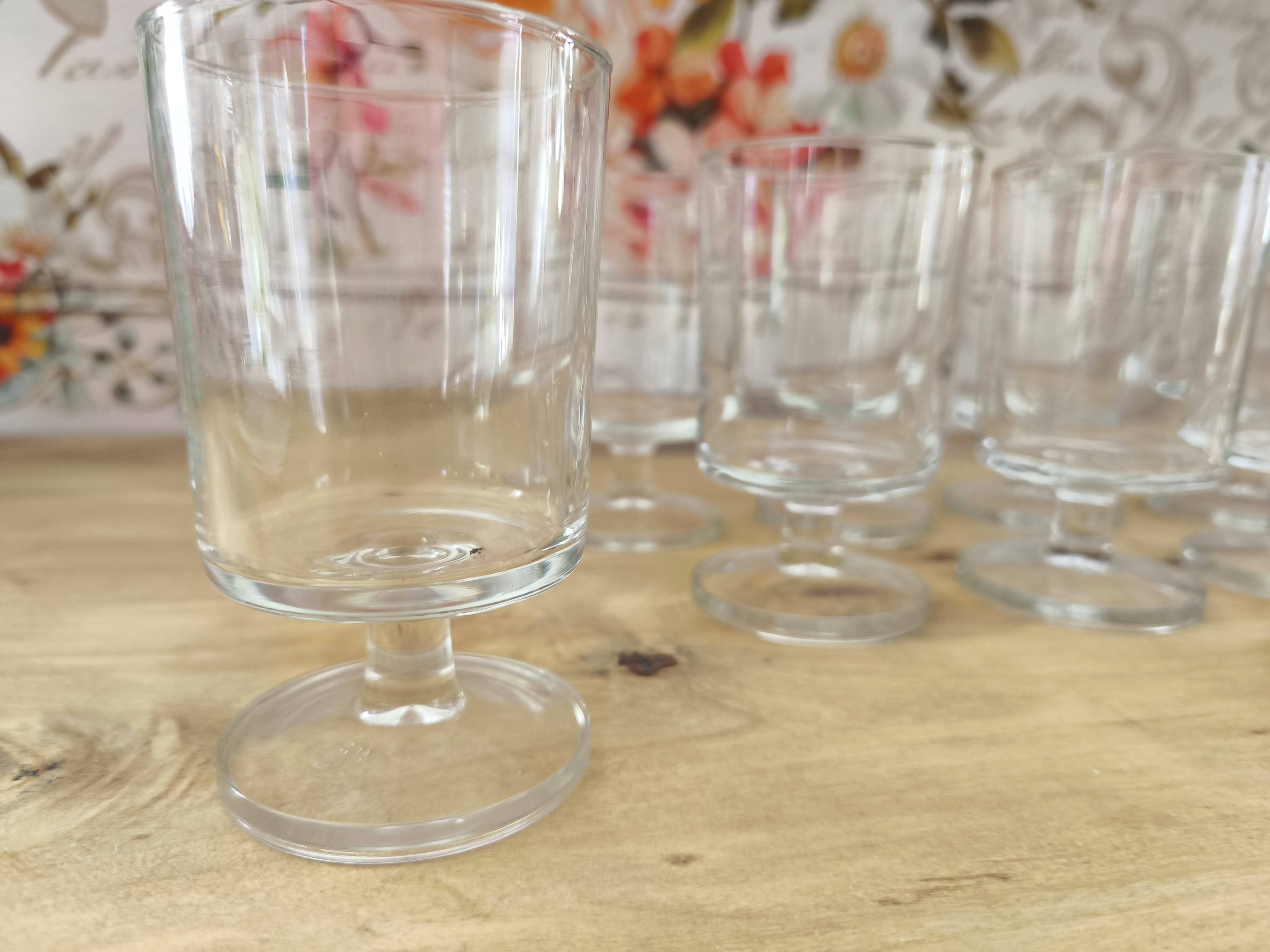 Set of 9 vintage Luminarc wine glasses, transparent Sweden model