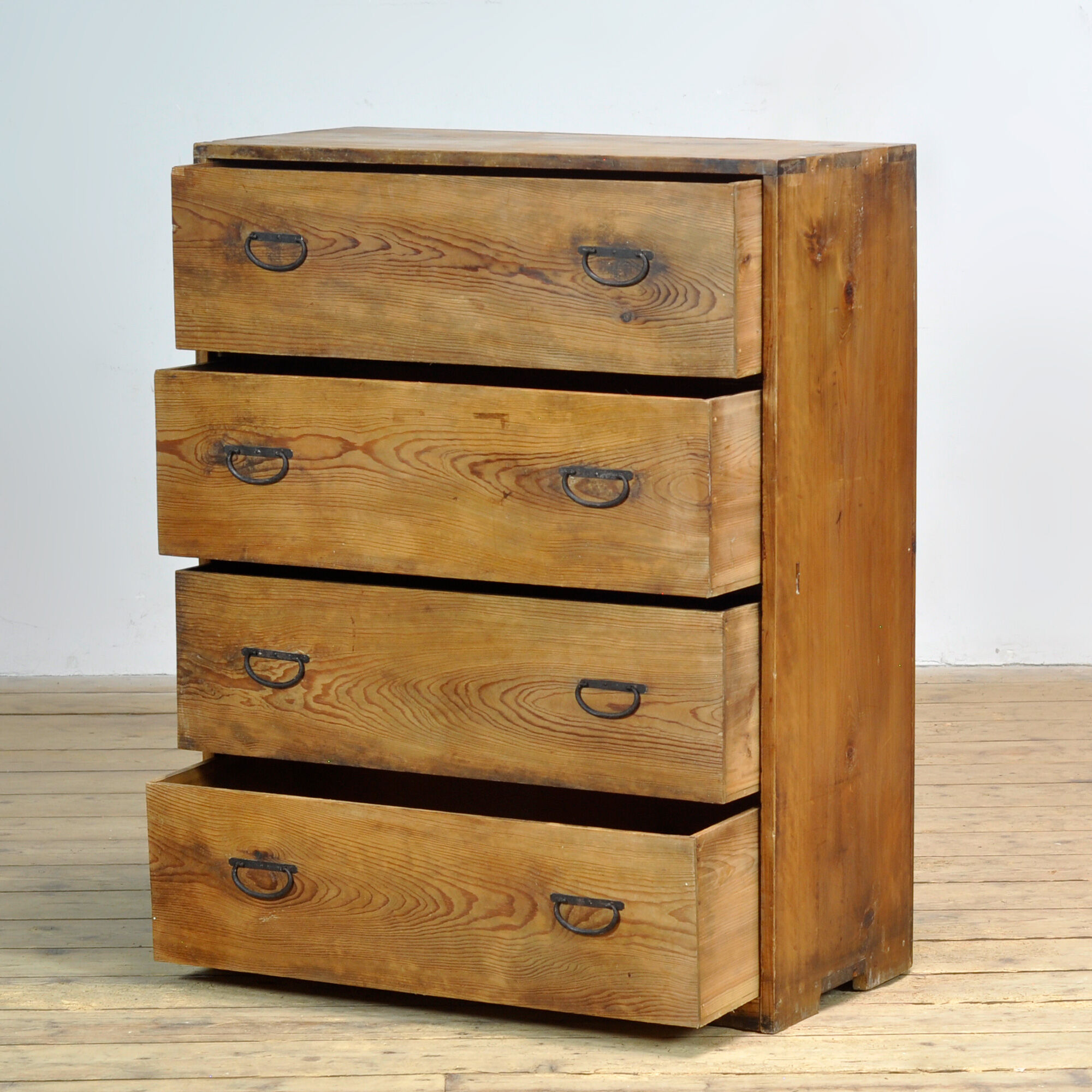 Japanese Tansu chest of drawers, circa 1900