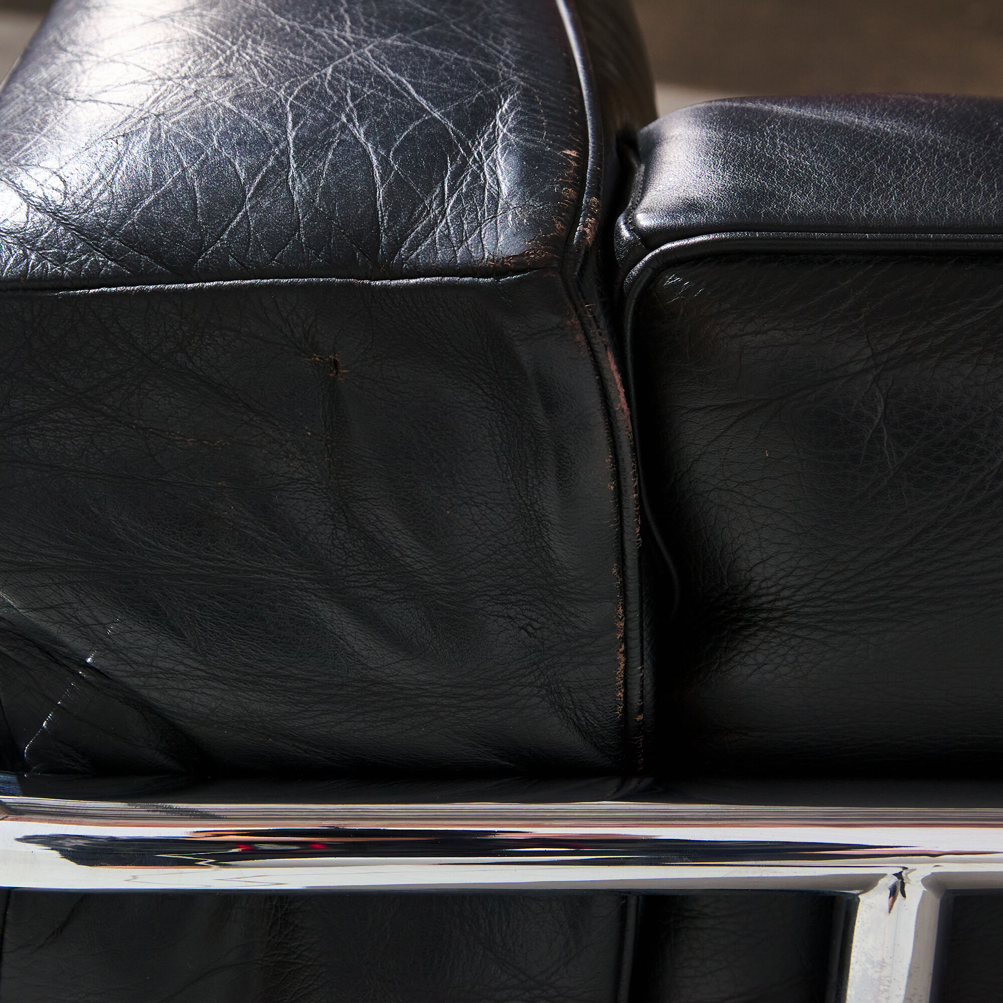 Fauteuil en cuir LC3 de Le Corbusier pour Cassina