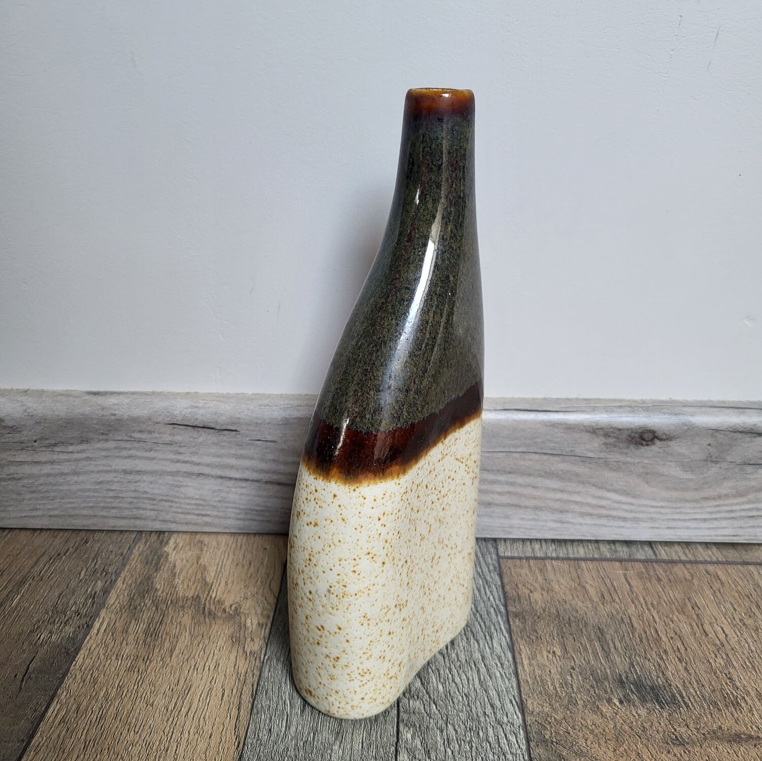 Ceramic Soliflore Vase / Finland / JM Studio