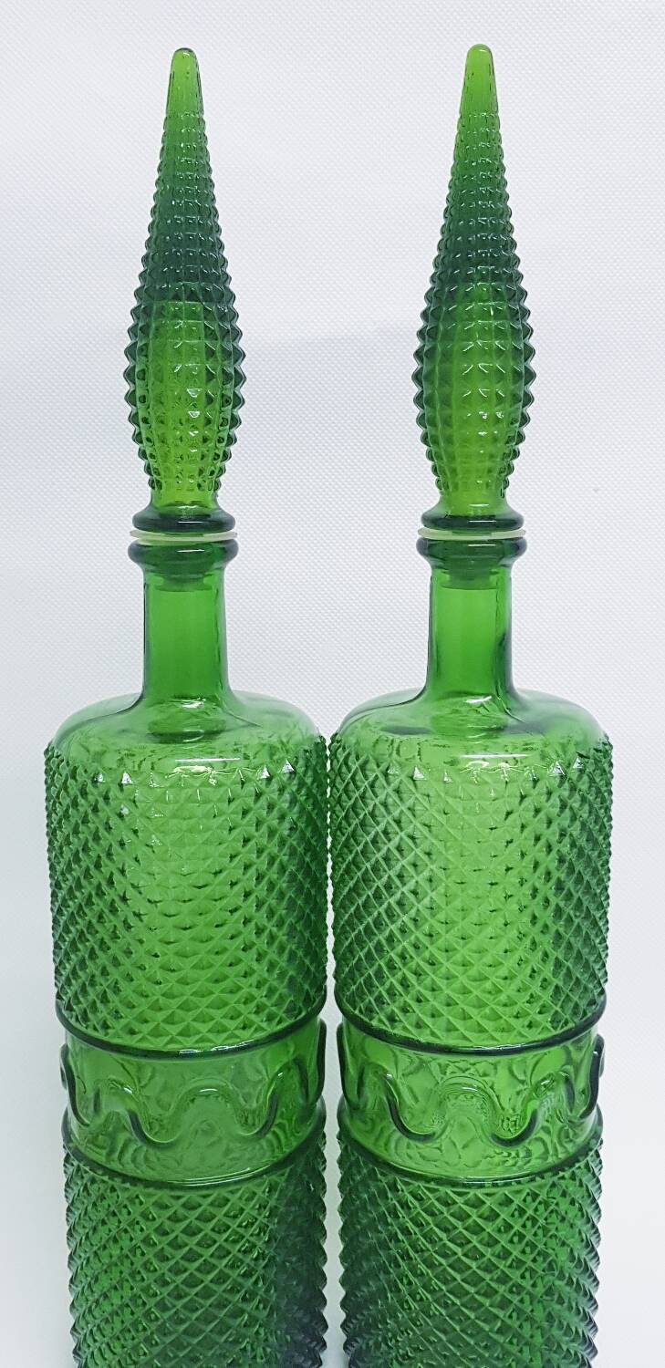 Grandes carafes du milieu du siècle