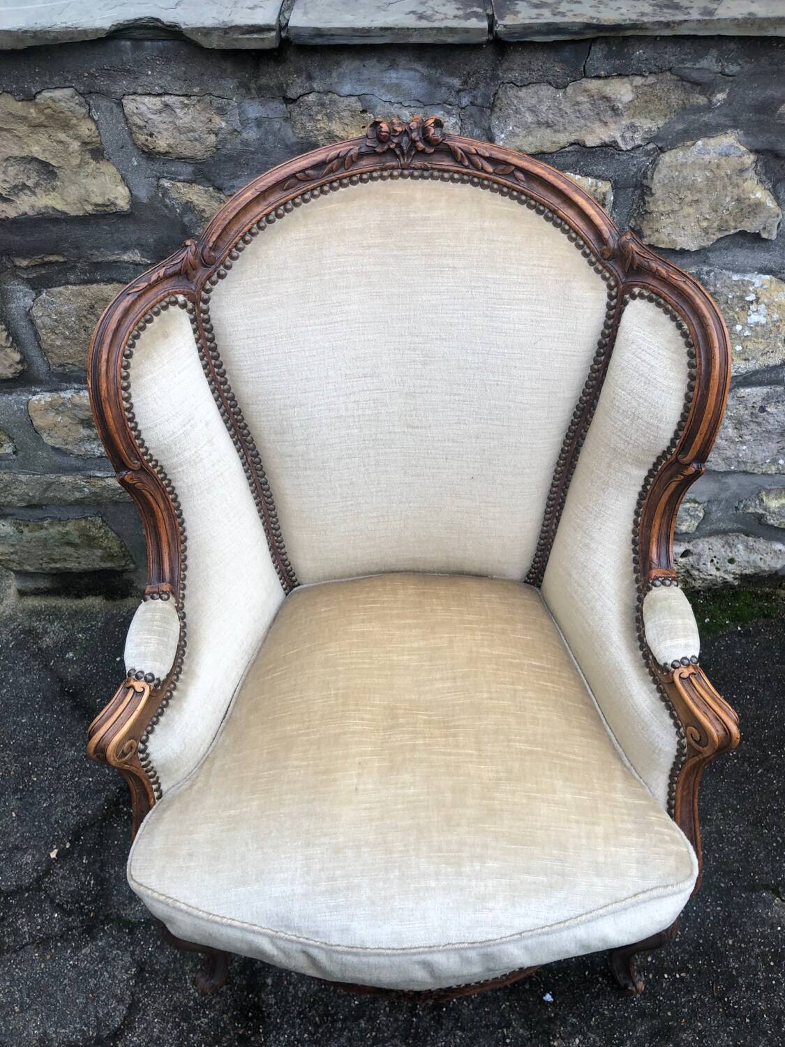 Fauteuil bergère à oreilles Louis XV