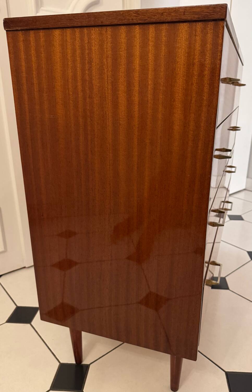 Vintage Scandinavian chest of drawers