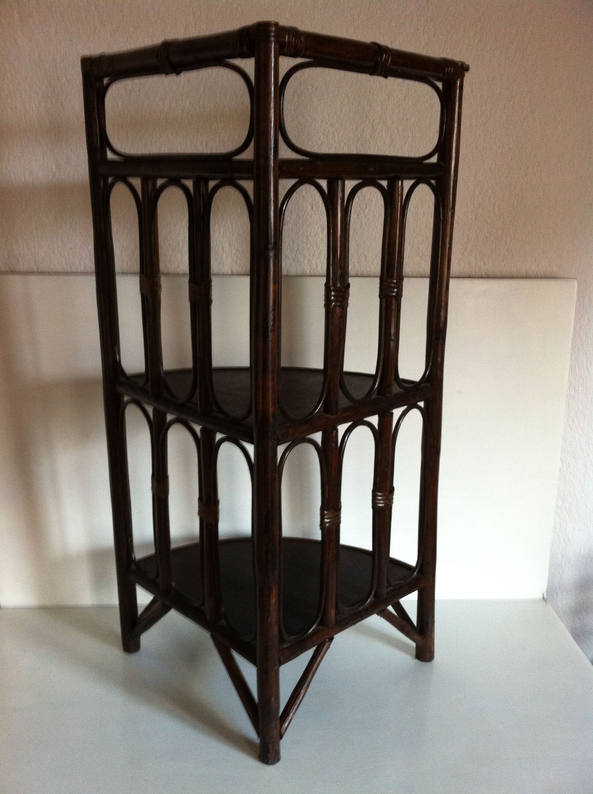 Vintage corner shelf in rattan