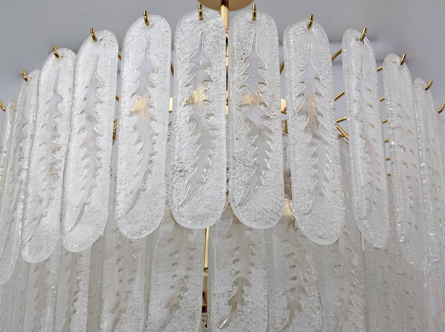 Venini Style 6 Floors Chandelier Murano Glass Graniglia and Brass, 1970s