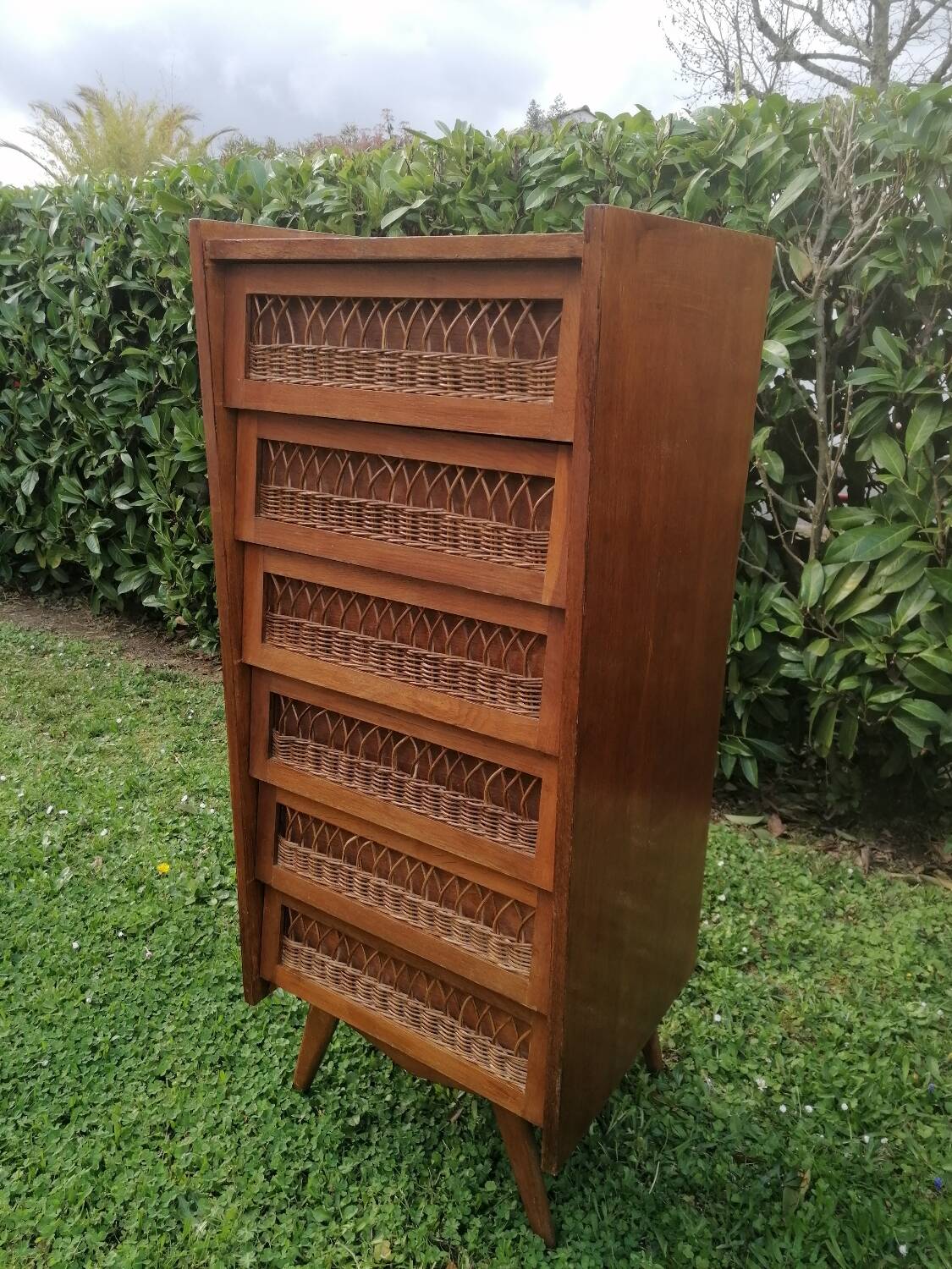 Wood and rattan chest of drawers