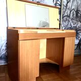 Hairdresser's office of the 1950s