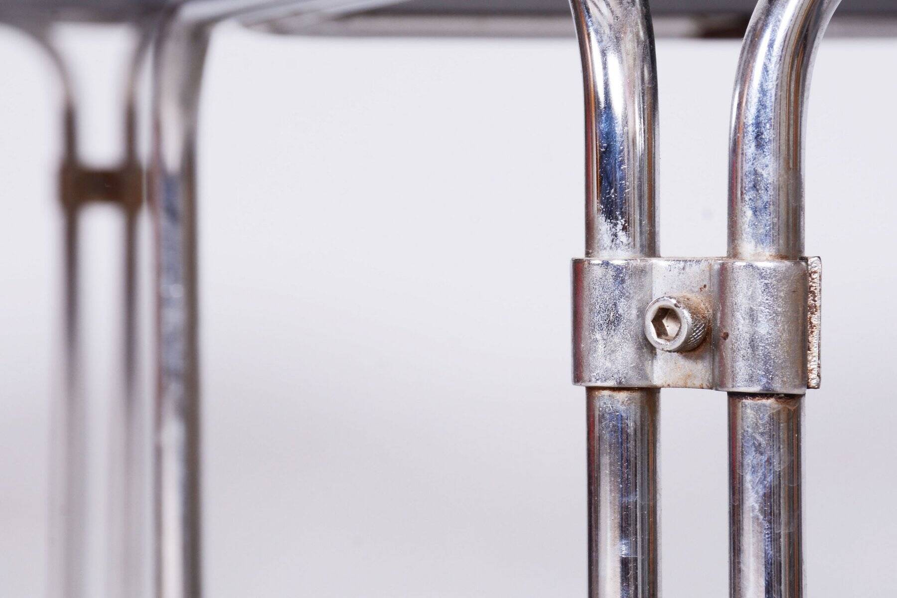 Mid-Century Nesting Tables in Chrome-Plated Steel and Glass, Czechia, 1960s, Set of 2
