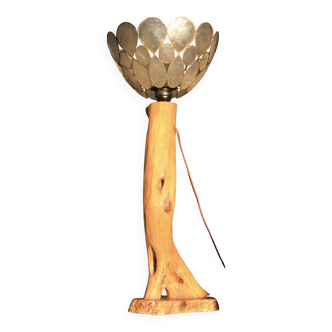 Lampe bois d'olivier et nacre