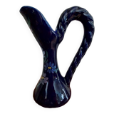 Aiguière en céramique bleue