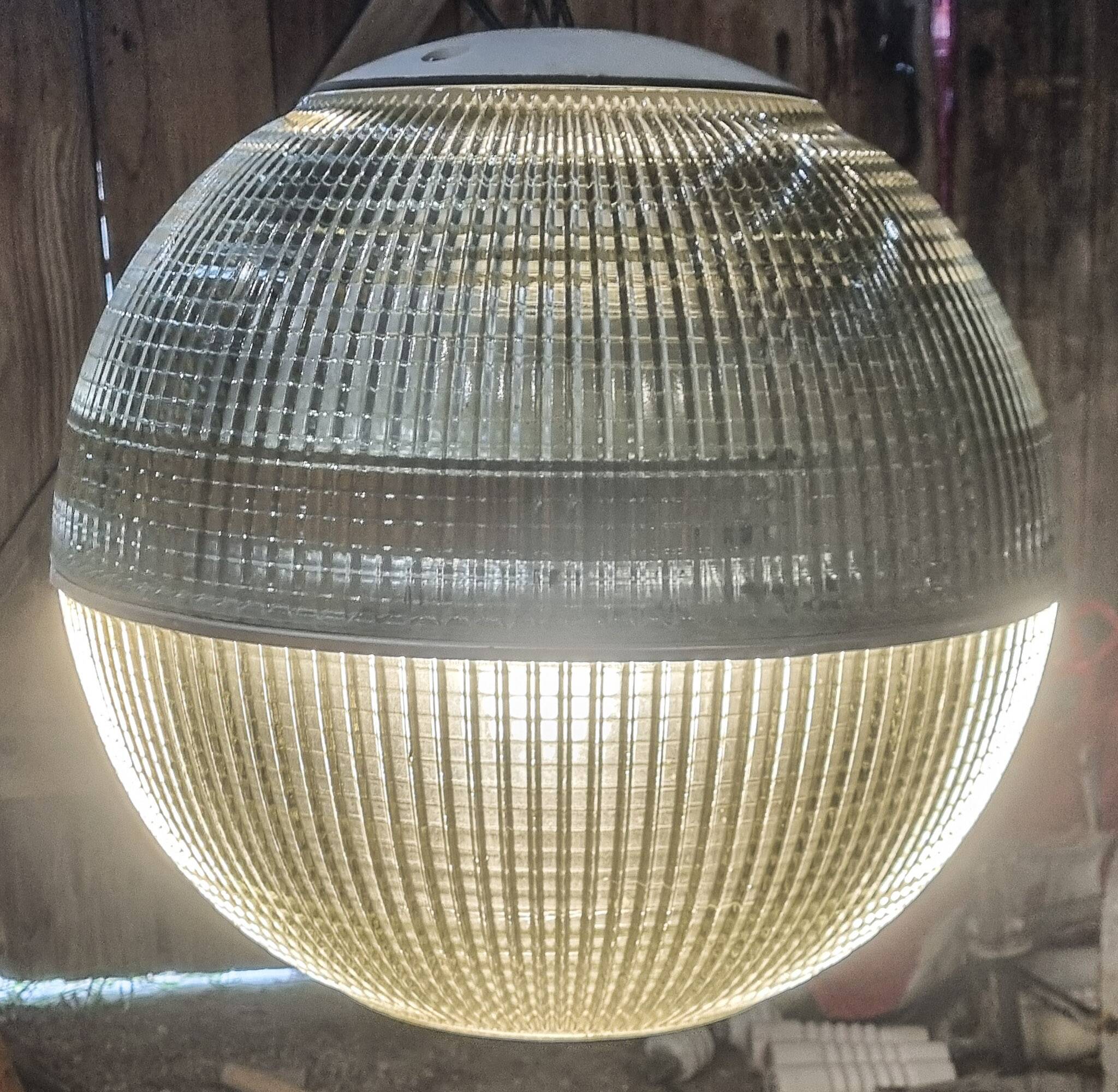 Holophane Ball