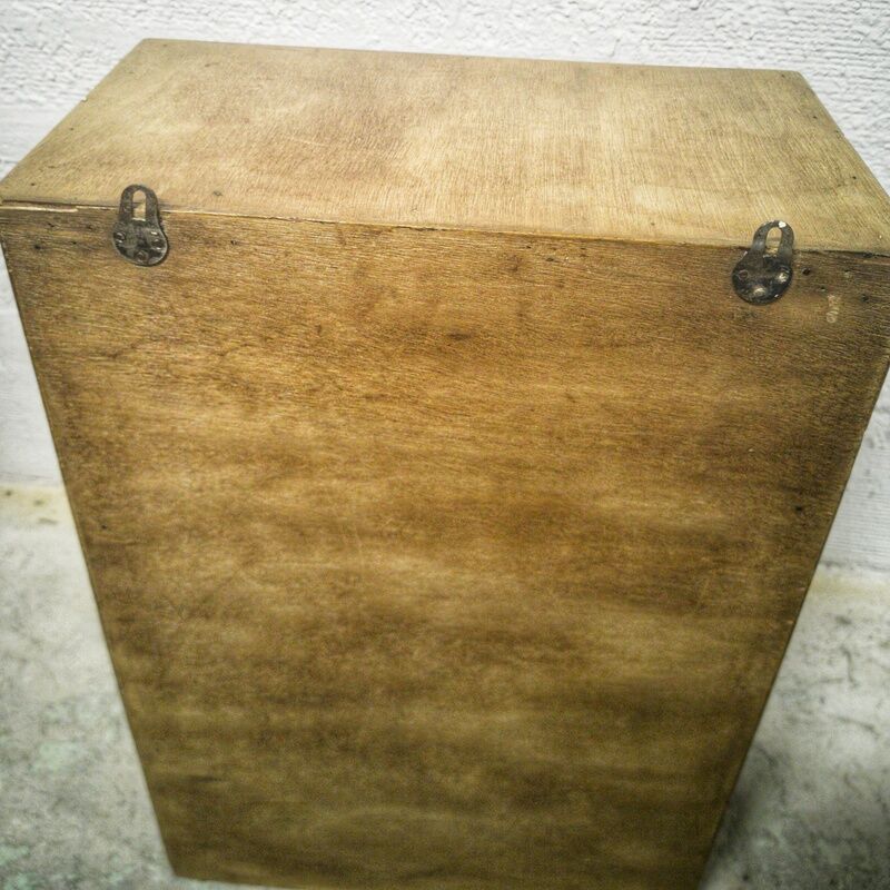 Glazed toilet cabinet