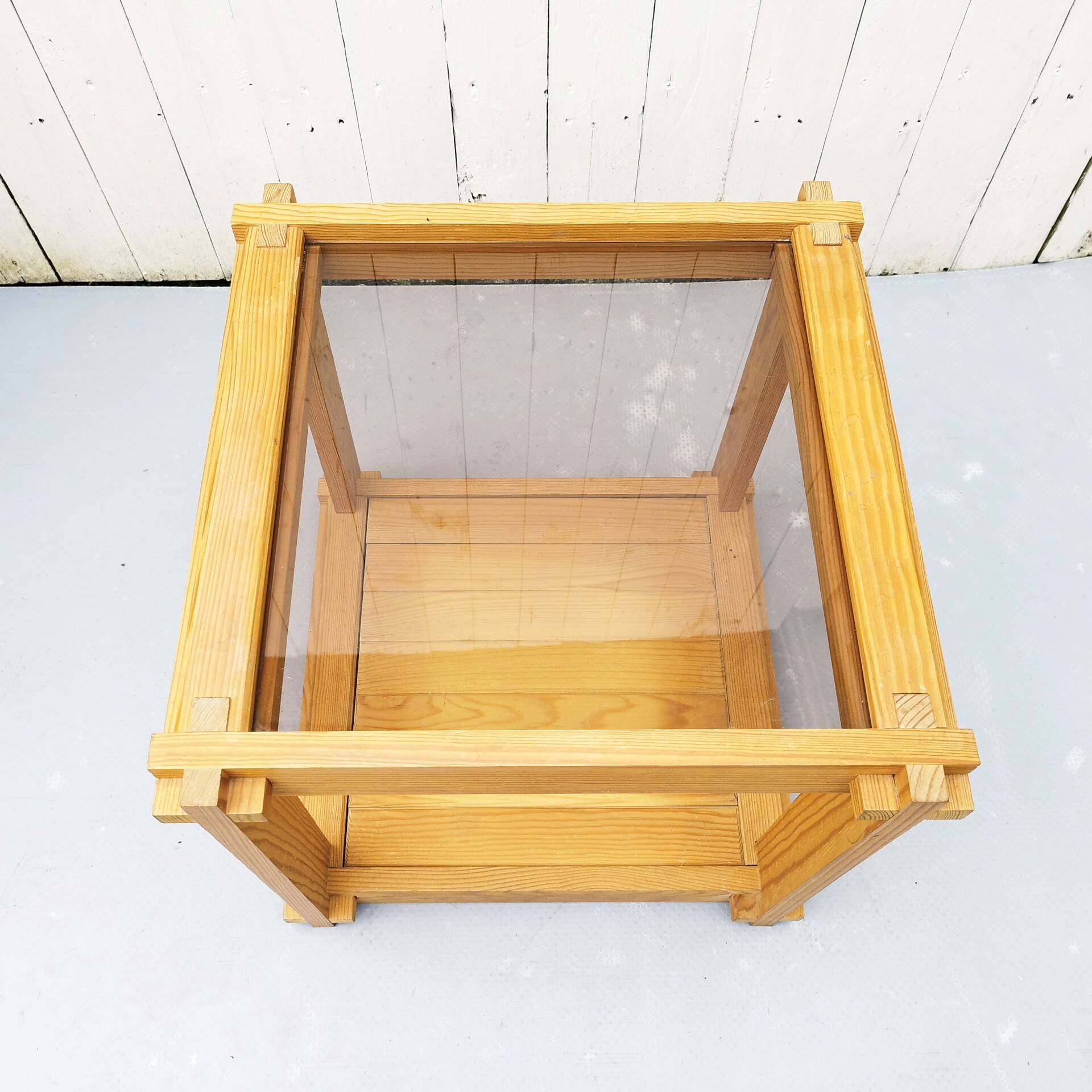 End table pine and smoked glass 70-80's