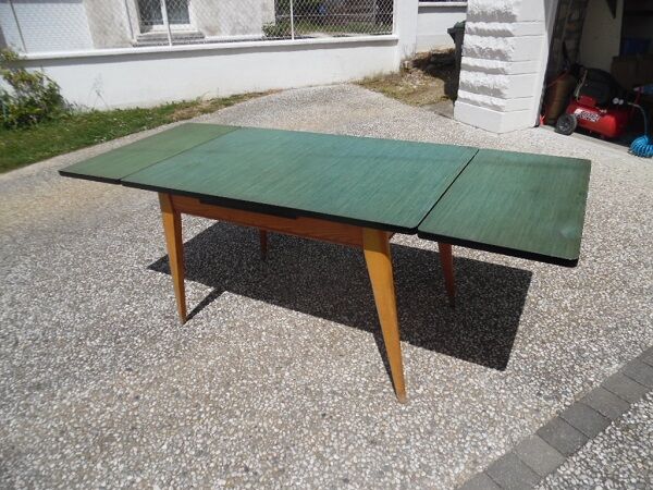 Vintage table 50s