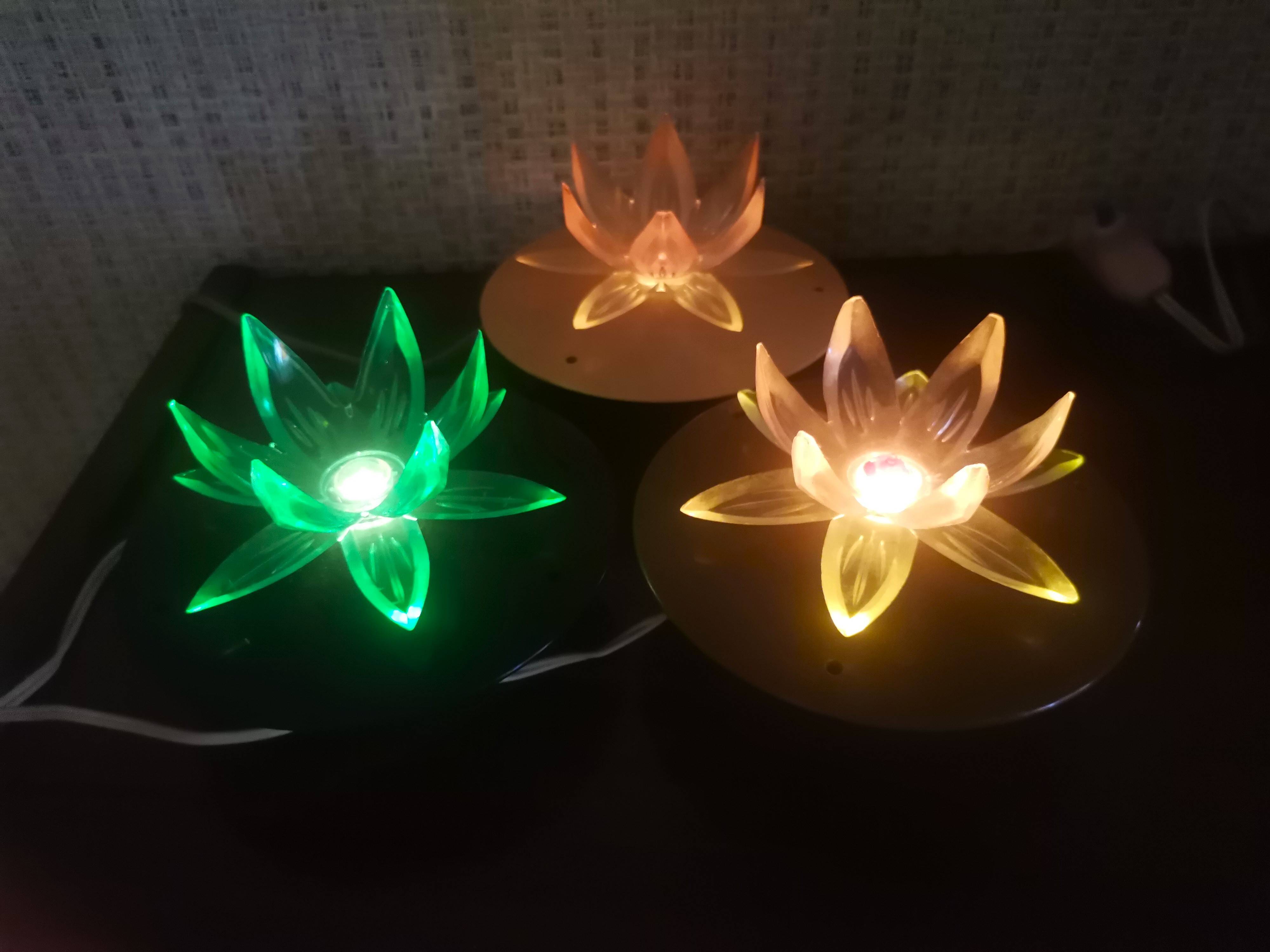 Green Water Lily Lotus Flower Night Light Lamp, Eastern Europe