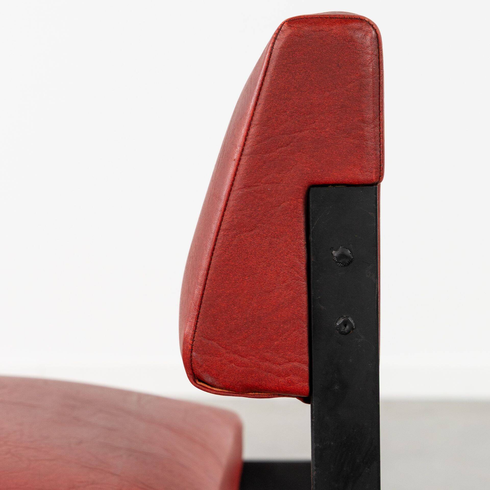 Chaises "RUDI" par Pierre Guariche pour MEUROP