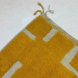 Traditional Berber rug 2.5x1.5 m