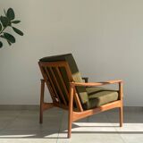 Danish Scandinavian armchair in teak