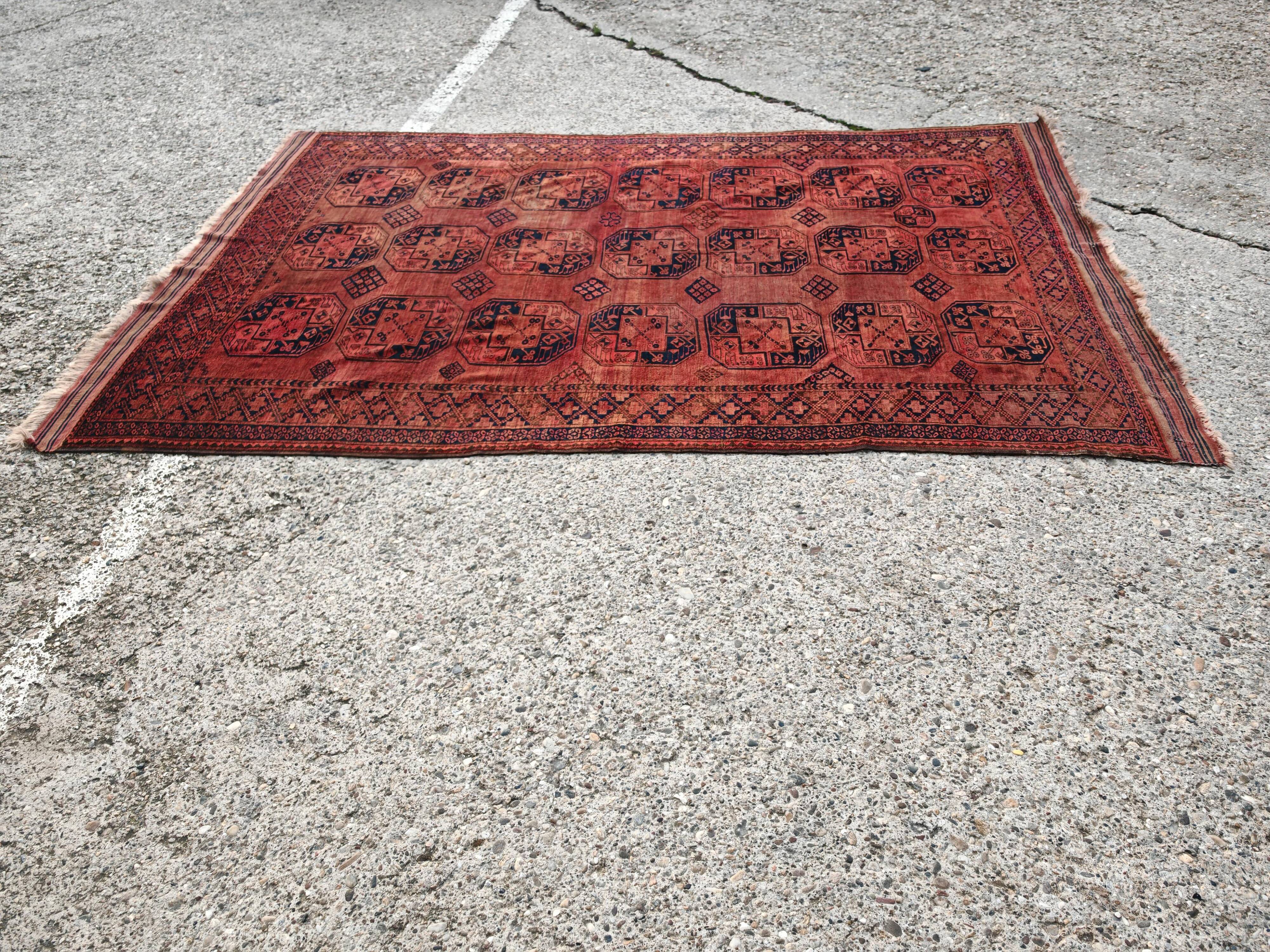 Antique Turkmen Ersari hand-knotted wool carpet 1920s