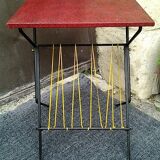 End table magazine door Scoubidou