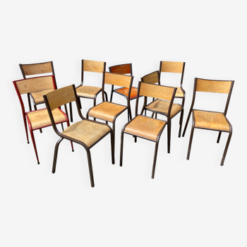 Lot de 10 chaises industrielles école dépareillées vintage mullca