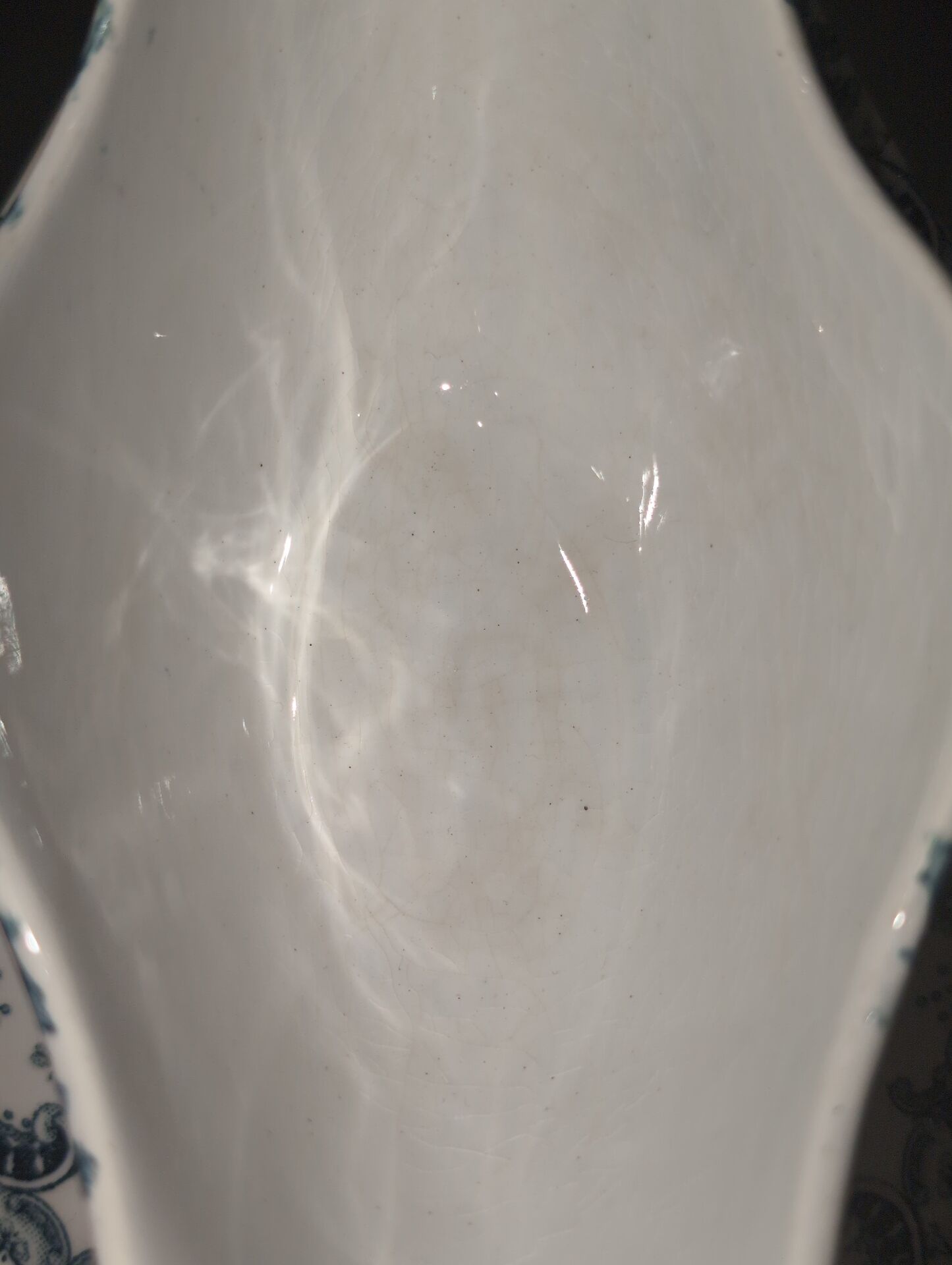 Dormant Sauce Boat Terre de Fer Saint Amand Byzantine