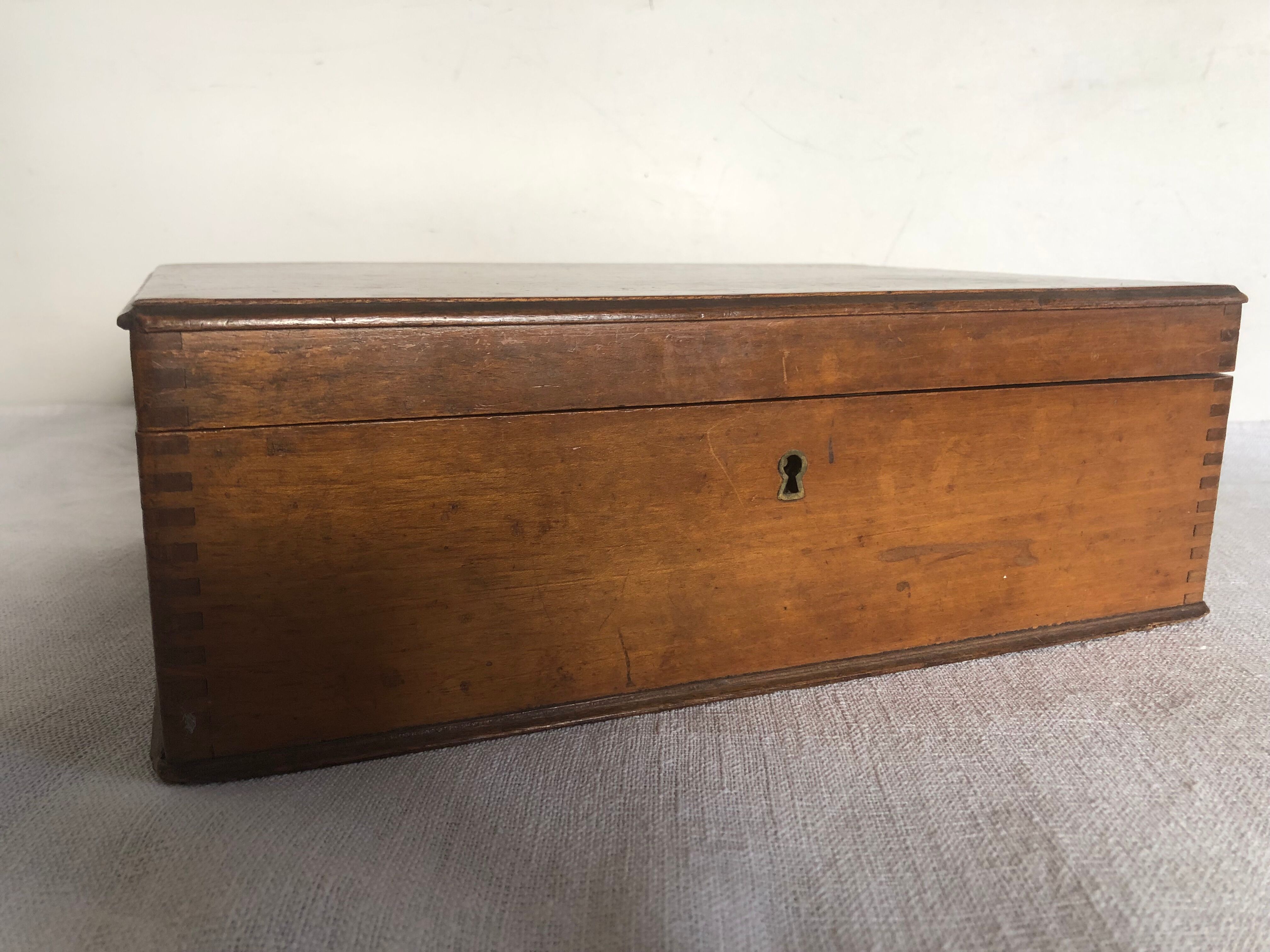 Sewing box, Work box, small chest