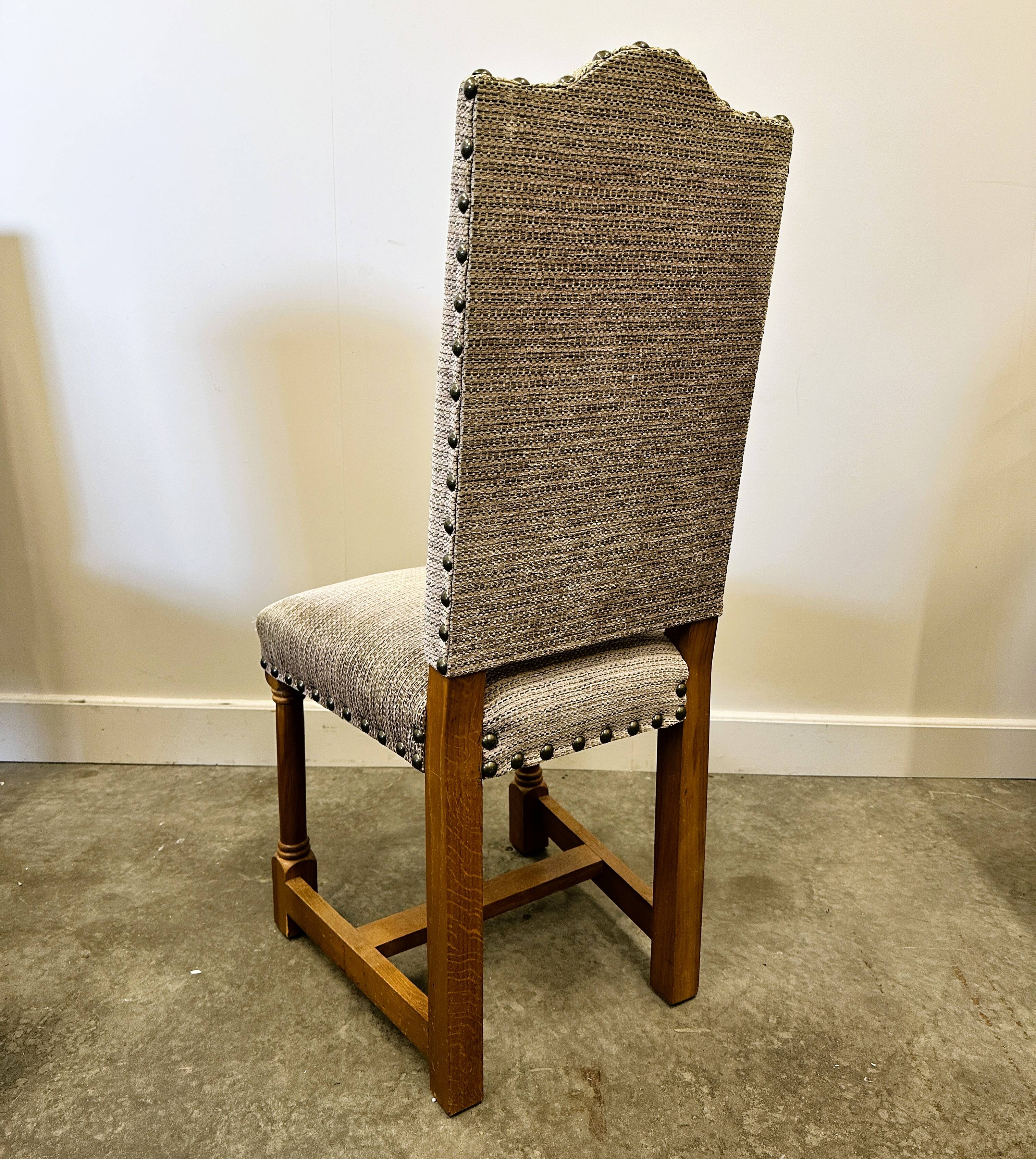 Chaises de salle à manger de style Louis XIII en chêne avec chenille rayée - Ensemble de 6.