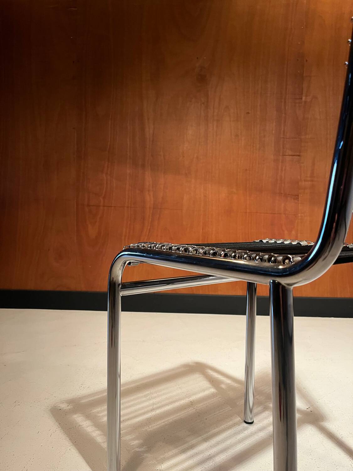 Chaise sandows / René Herbst