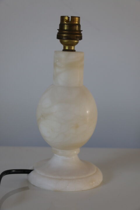 Alabaster lamp foot 200mm