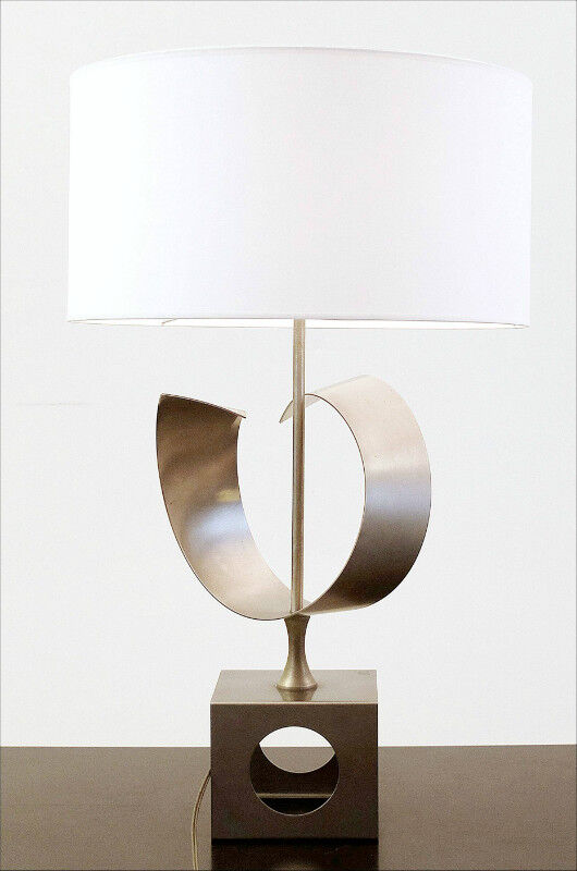 Lampe de table en aluminium brossé