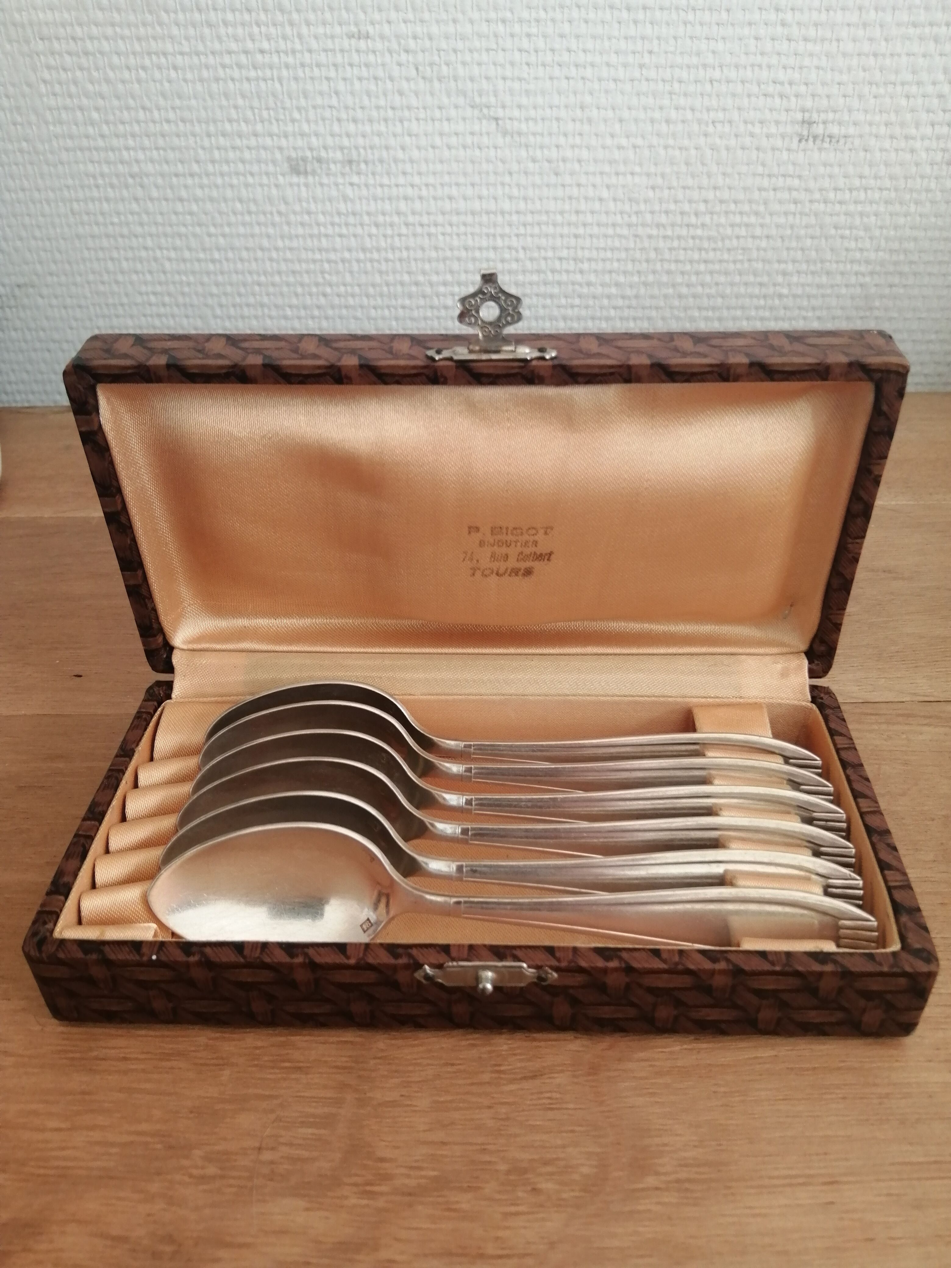 Silver metal spoon box