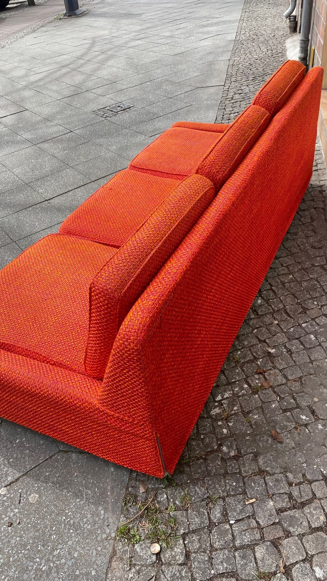 Sofa 3 places dux international playboy model of the 70s