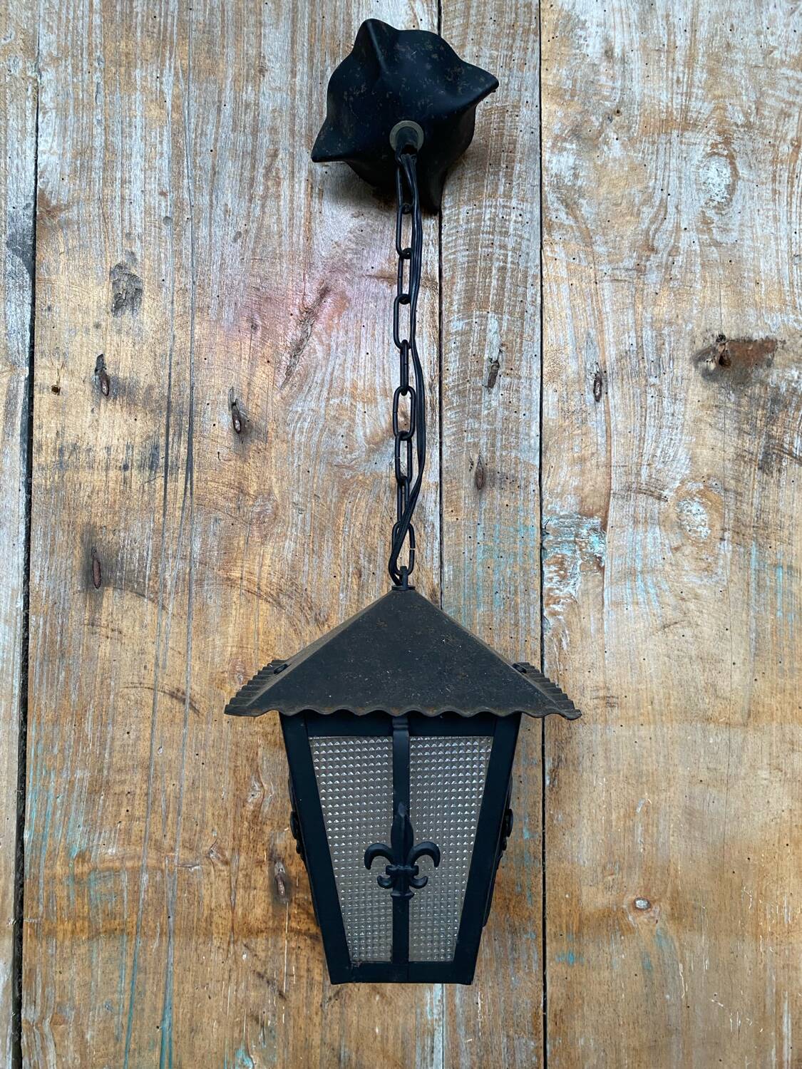 Antique black metal lantern pendant + glass fleur de lys decor vintage