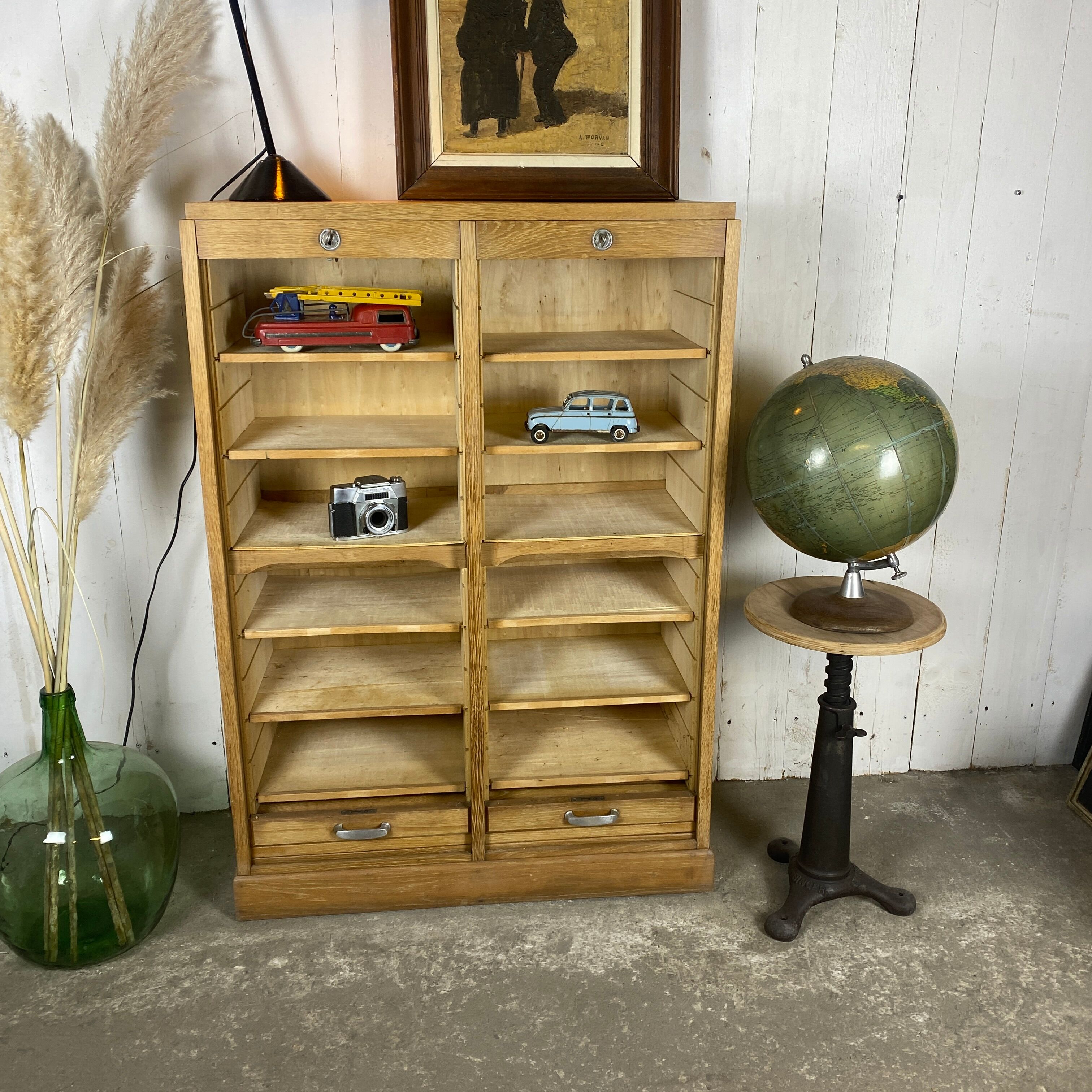 Curtain cabinet raw oak binder