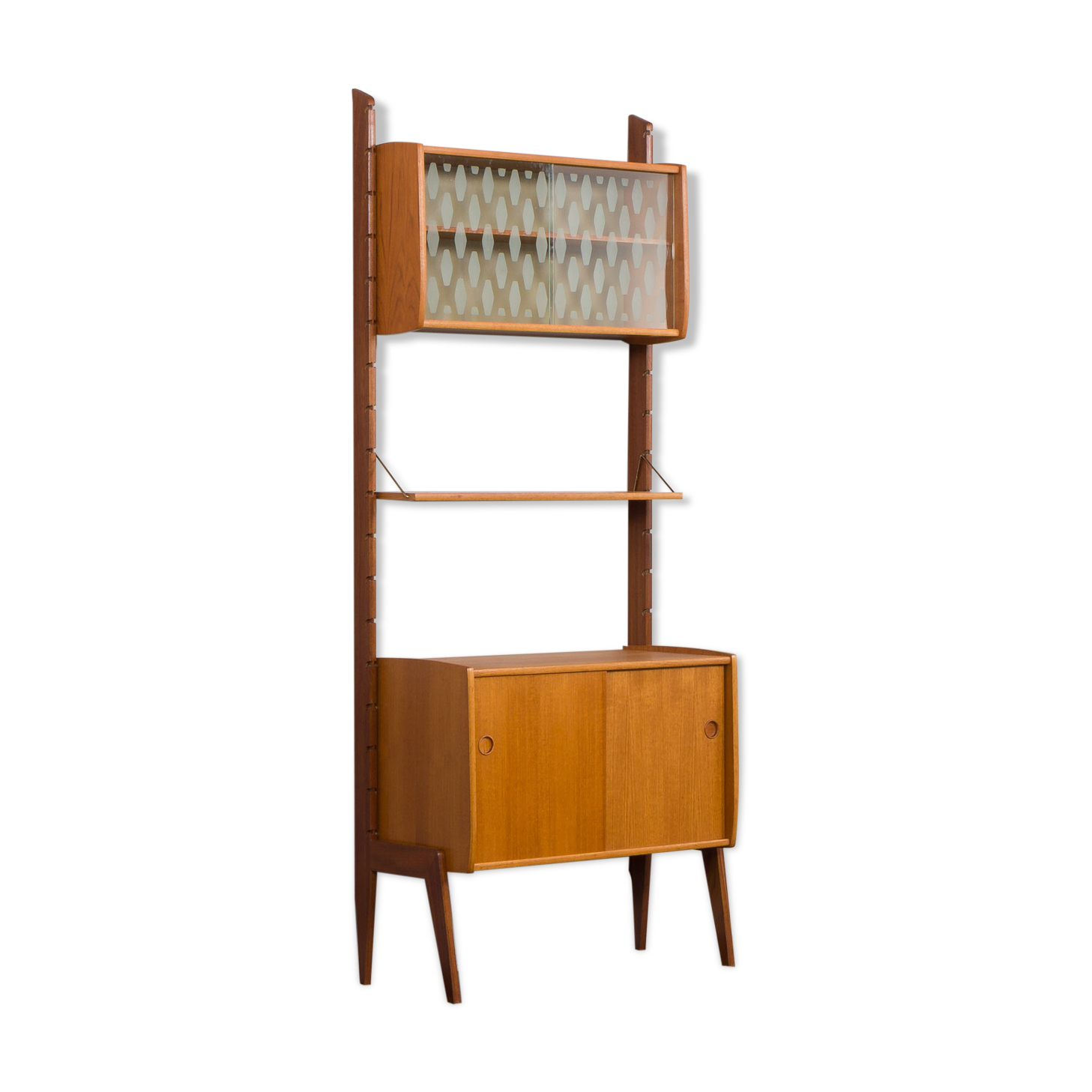 Scandinavian free standing wall unit model Ergo in light teak by John Texmon, Norway 1960s