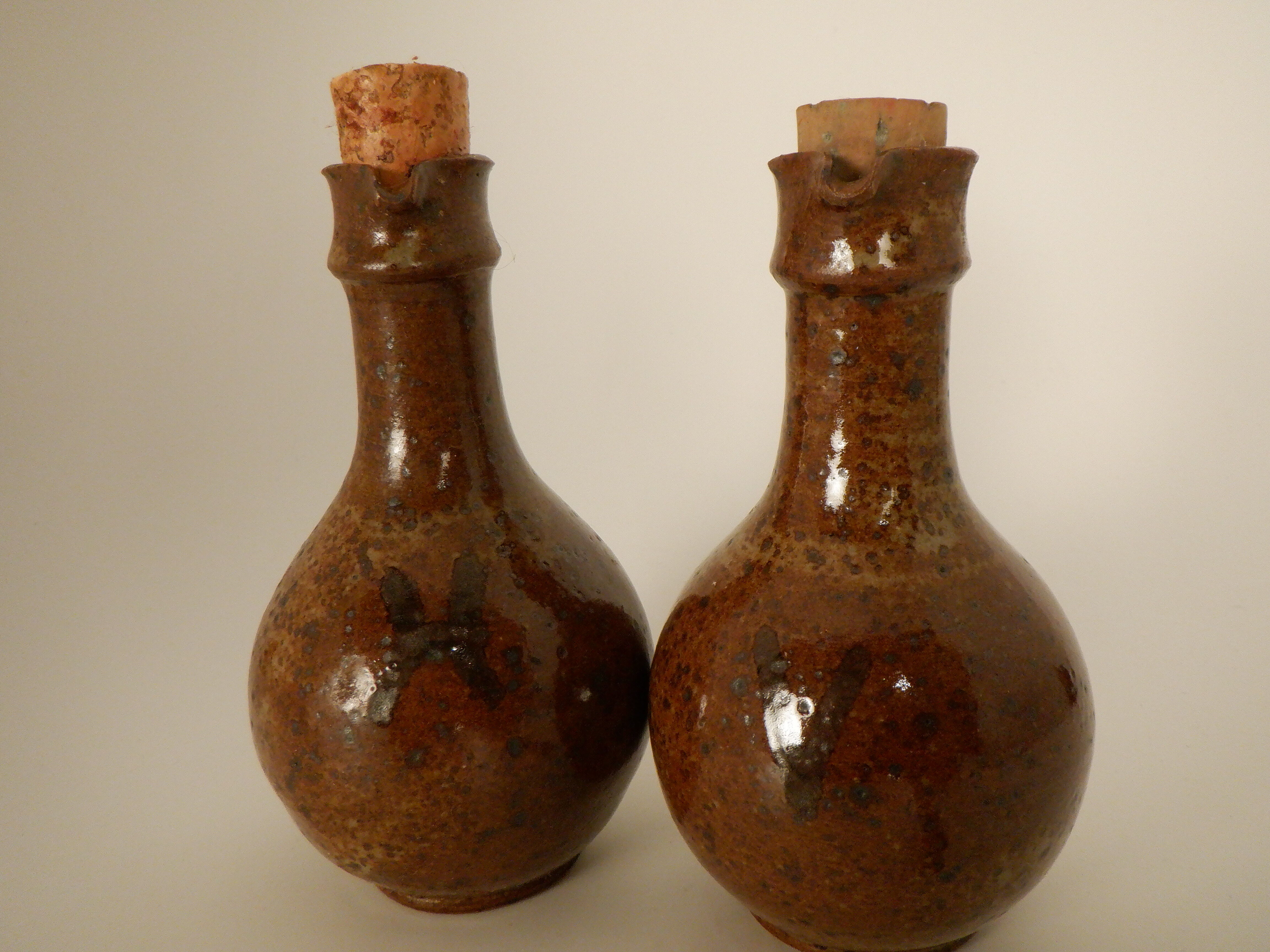 Oil and vinegar gregariy bottles